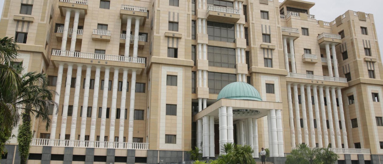 Gabon&nbsp;: Remarques béotiennes sur l’activisme de la Cour constitutionnelle&nbsp;!